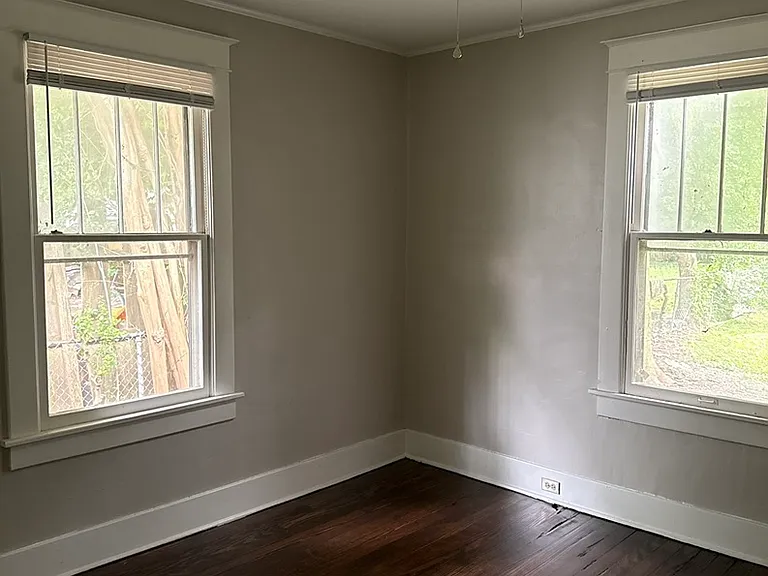 3528 Bowen Ave — Photo 10