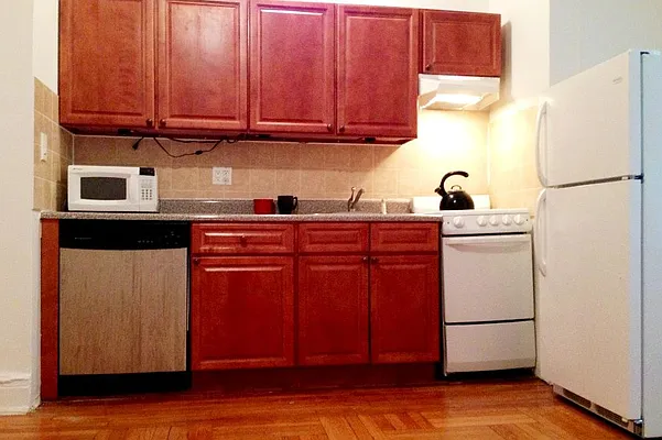 Rented by Corcoran | media 11