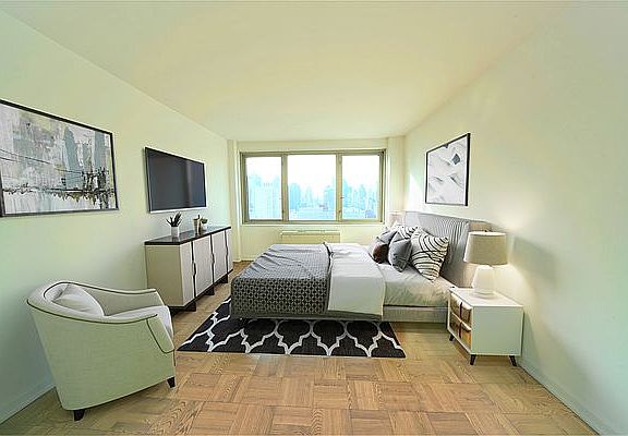3rd image of 444 E 82nd St APT 24A