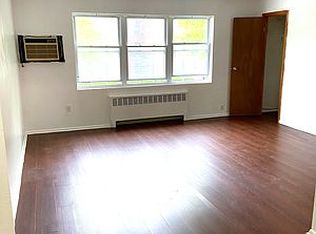 157-06 Sanford Ave #2A, Flushing, NY 11355