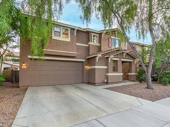 2nd image of 1173 E Canyon Creek Dr