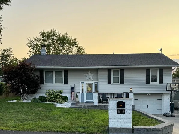 1603 Fairway Dr, Kirksville, MO 63501