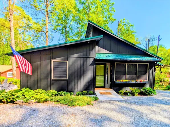 191 Forest Dr, Maggie Valley, NC 28751