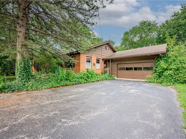 4422 Townline Rd, Ransomville, NY 14131