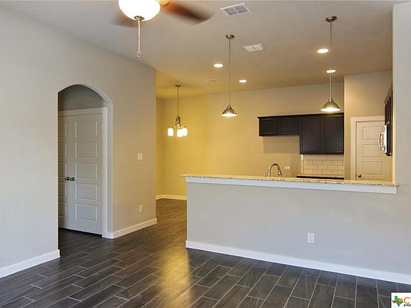2nd image of 534 Creekside Frst