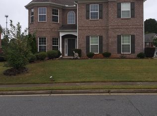 3187 Misty Trail Ln, Lilburn, GA 30047