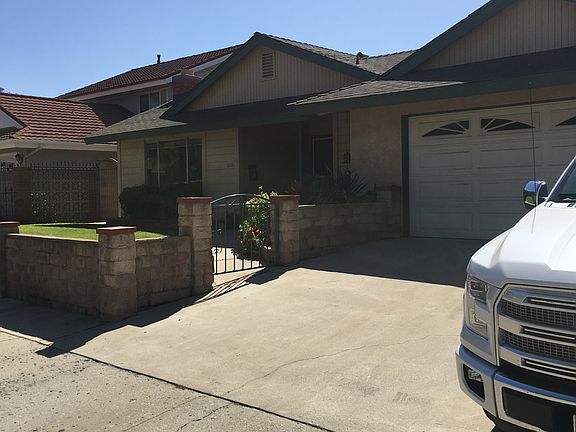 4th image of 428 Center Ln