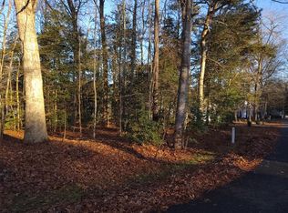 1 Dove Ln, Ocean Pines, MD 21811