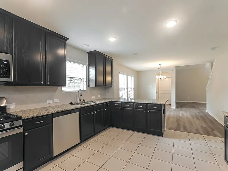 5119 Gulf Stream Ln — Photo 7