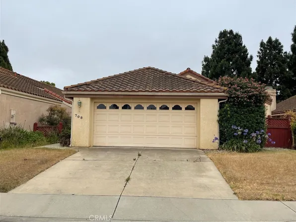 708 Hawthorn St, Santa Maria, CA 93458