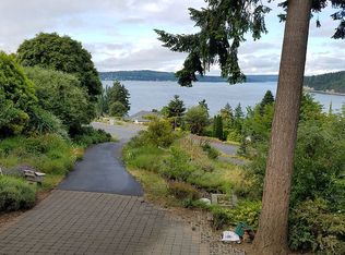 347 Moana Dr, Camano Island, WA 98282