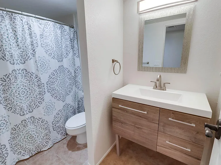 1333 8th Ave #206 — Photo 6