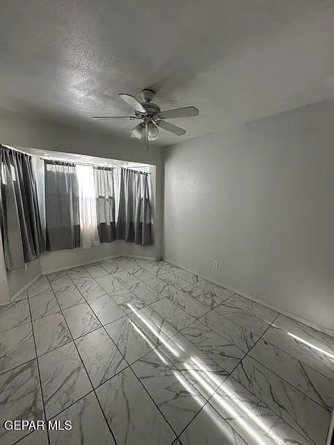 2 bed, 1.5 bath, 1361 sqft, $1,495 — Photo 4