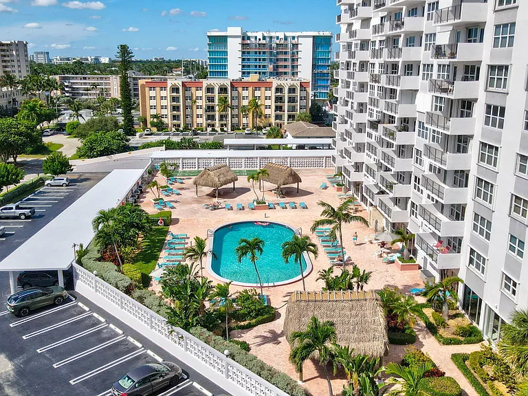 405 N Ocean Blvd #329 — Photo 49