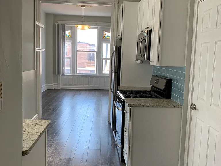 1653 N. Halsted St. — Photo 4
