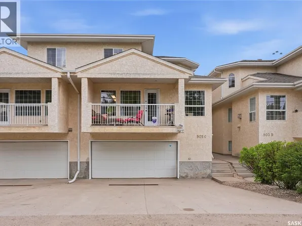 C 905 9th St E, Saskatoon, SK S7H 0M9