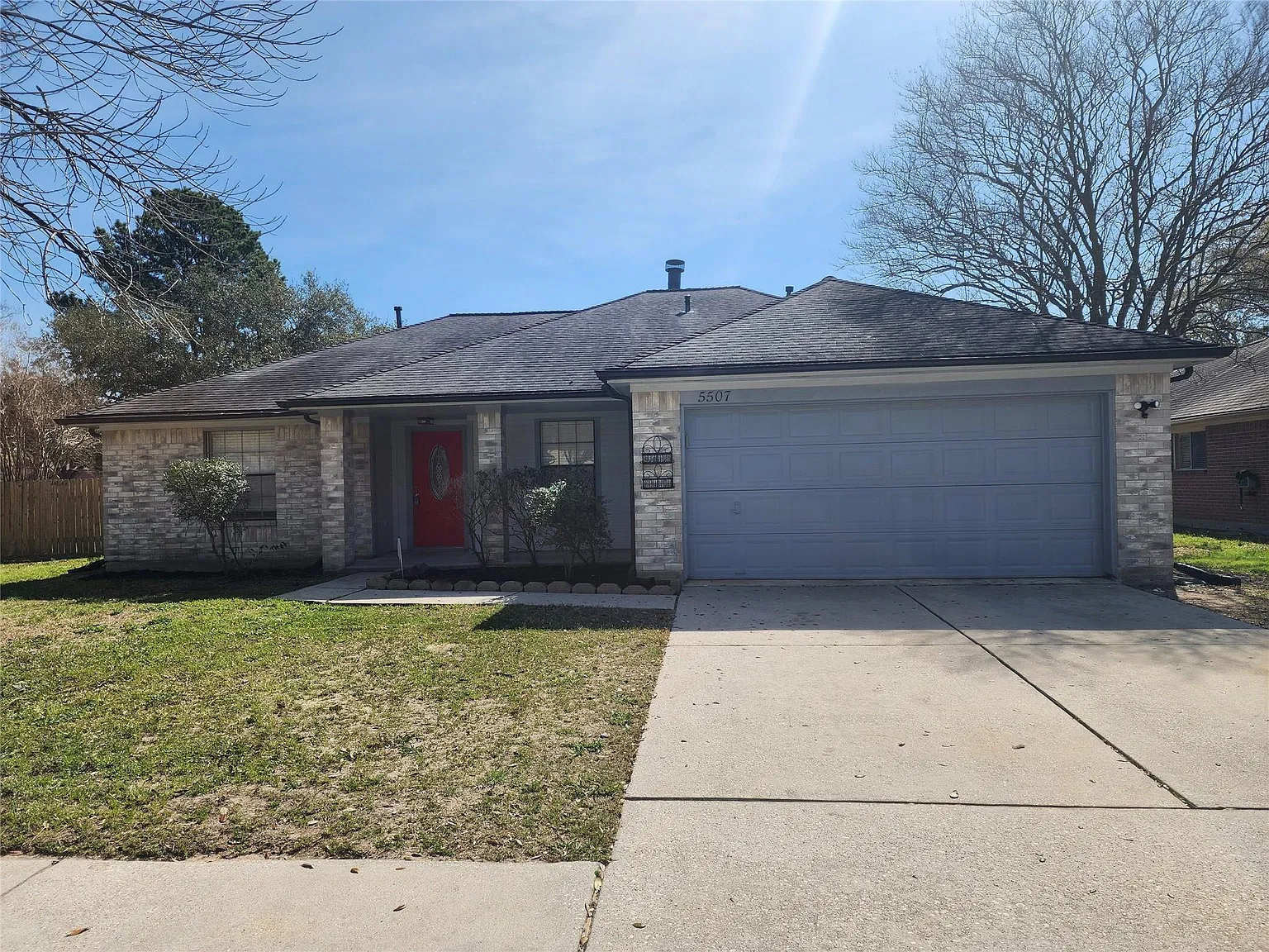4 bed, 2.0 bath, 1808 sqft, $2,150 — Photo 1