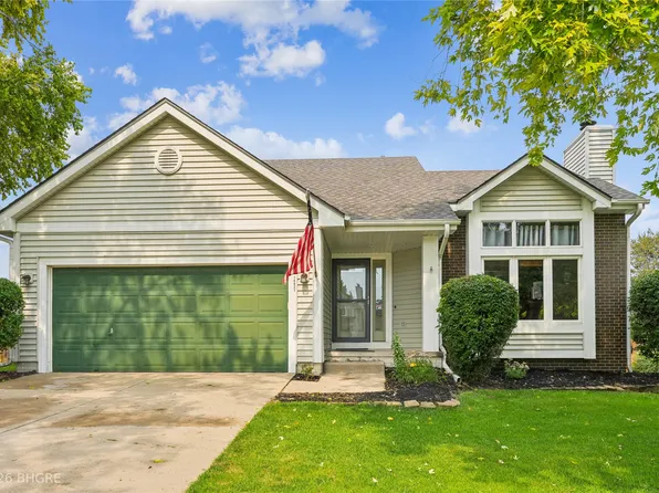 14421 Summit Dr, Clive, IA 50325