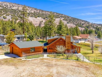 1112 Log Ln, Big Bear City, CA, 92314