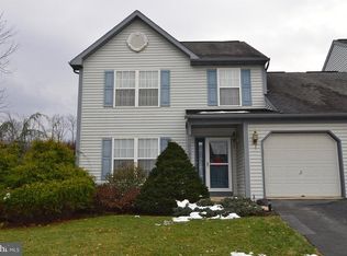 24 Ontario Dr, Sinking Spring, PA 19608