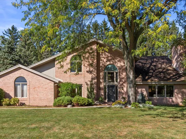 19040 Still Point TRAIL, Brookfield, WI 53045