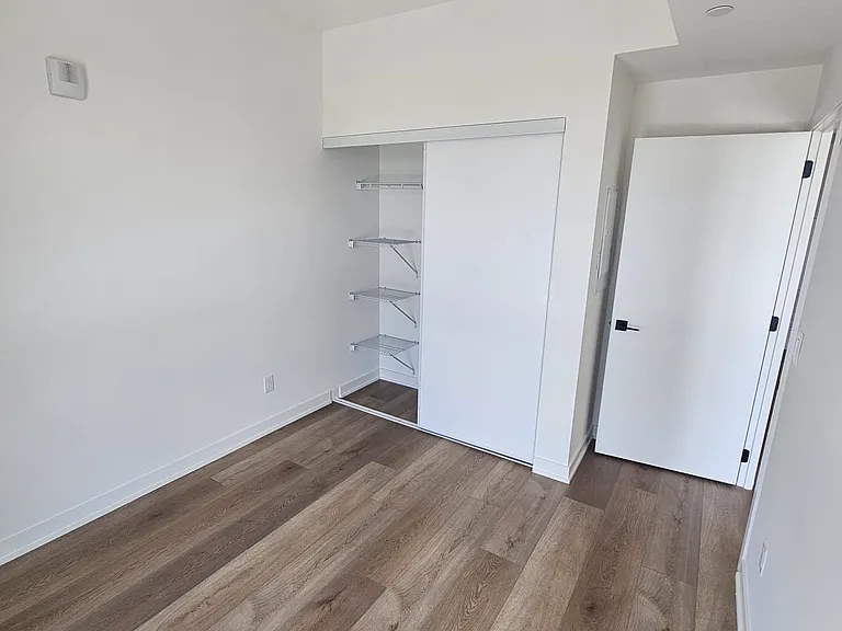 33 Erie Ave #614 — Photo 19