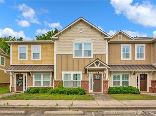 28 Hunters Run Ave, Pembroke, NC 28372