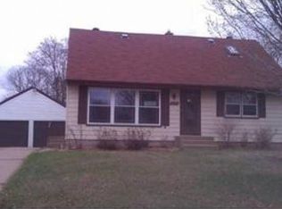 2797 2nd St N, North Saint Paul, MN 55109