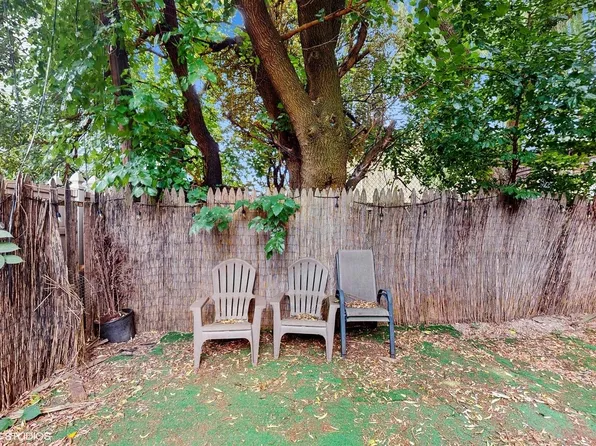 244 Webster Avenue image 23 of 25