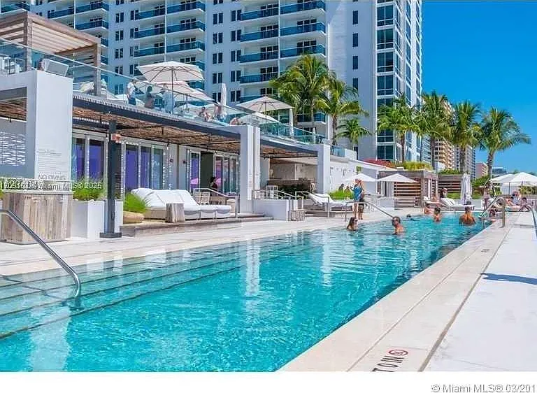 2301 Collins Ave #1206 — Photo 30