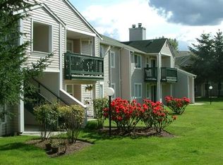 Emerald Pointe Apartments, Lacey, WA 98503