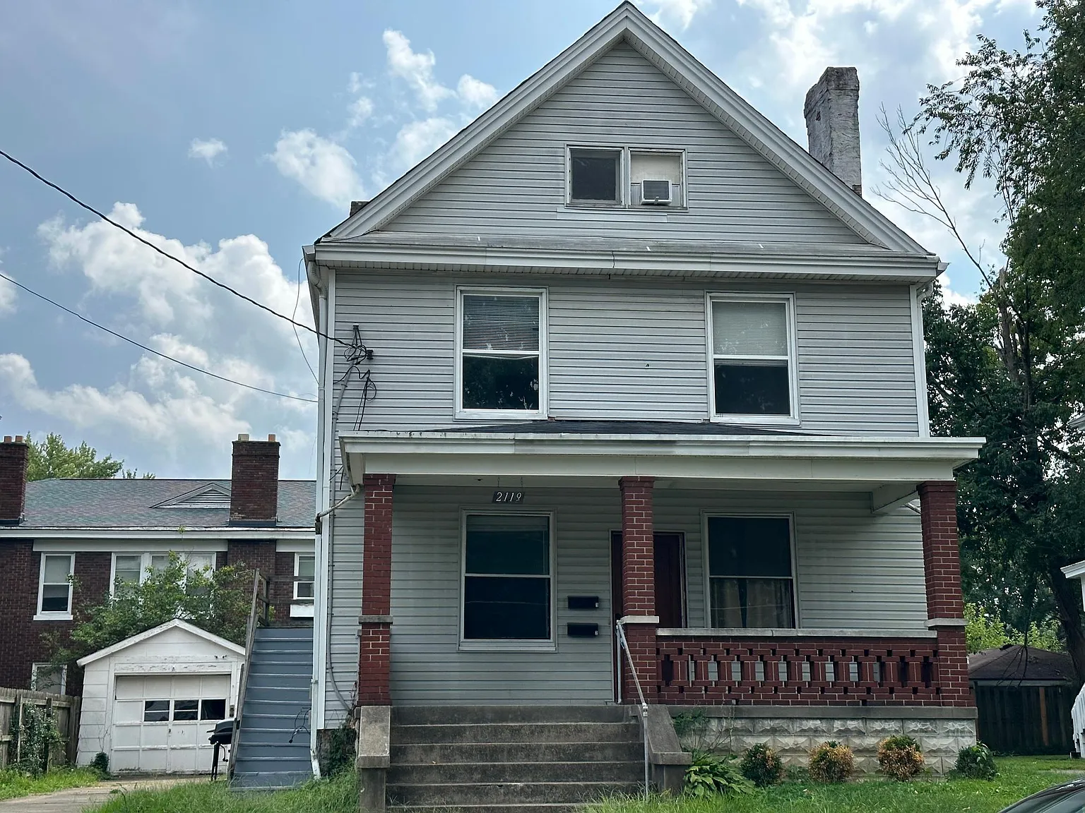 7 bed, 3000 sqft, $4,500 — Photo 1