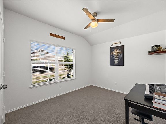 4th image of 3139 Josefina Ln