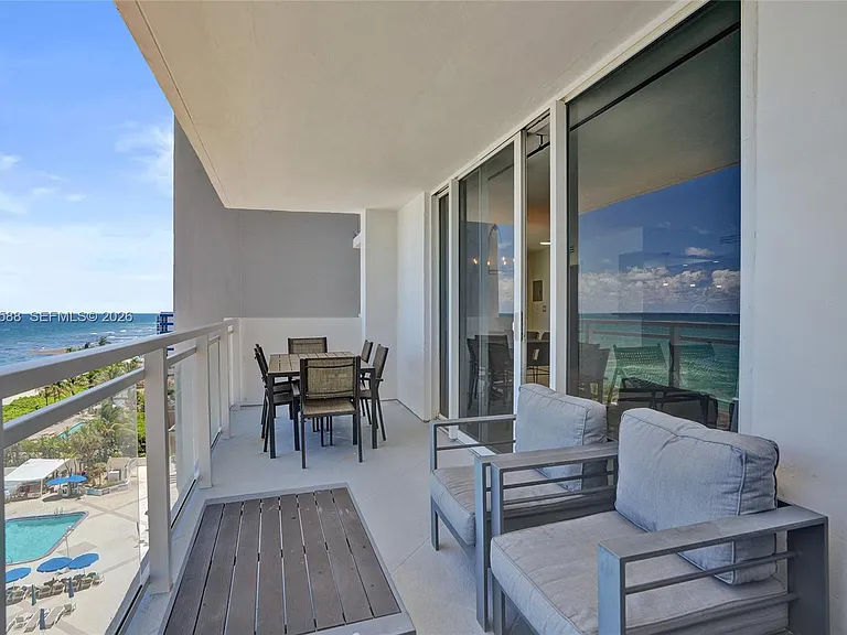 2030 S Ocean Dr #821 — Photo 31