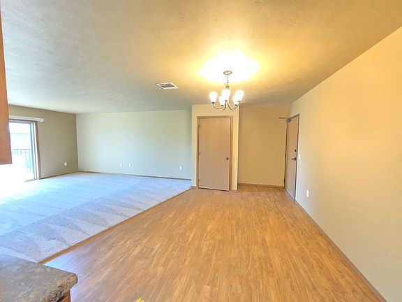 3rd image of 4500 E 53rd St APT 206