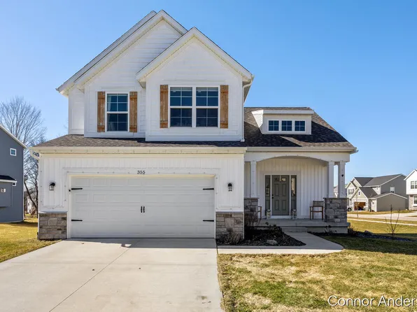 355 Elstar Ct NE, Rockford, MI 49341