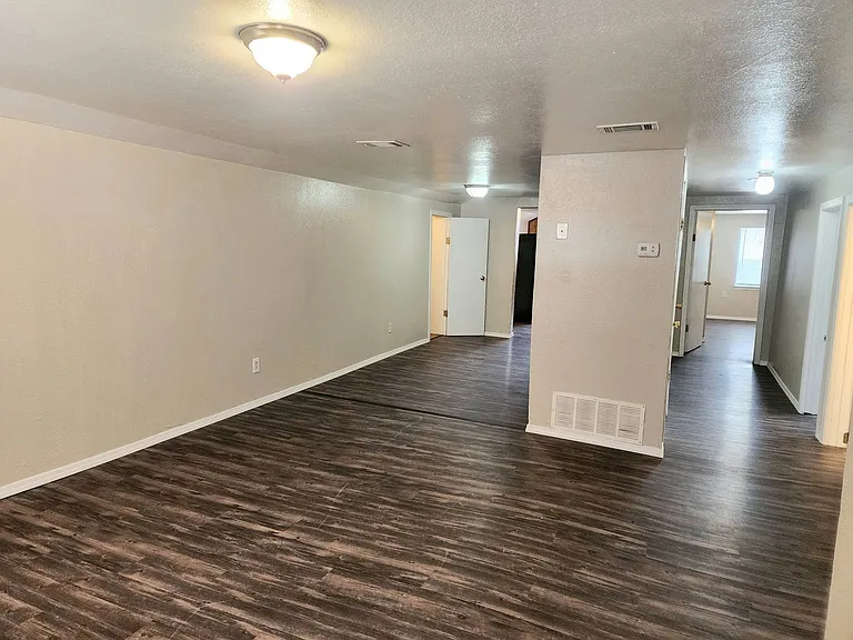 905 N Avenue K #907 — Photo 2