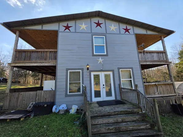 140 K B Song Ln, Linden, TN 37096