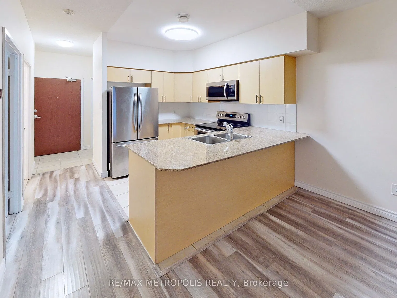2 bed, $2,400 — Photo 2