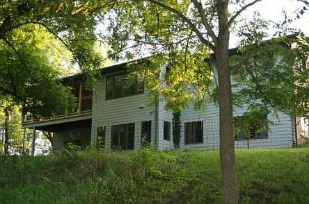 2nd image of 2074 Magnolia Rd