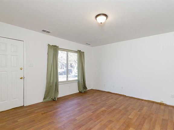 3rd image of 5232 Tennessee Ave
