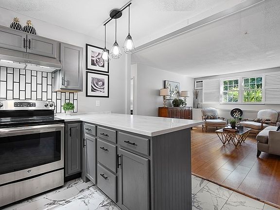 4th image of 75 Leonard Rd Unit 75