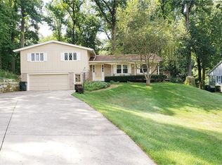 2215 Forest Hill Dr, Coshocton, OH