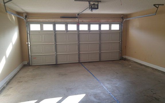 4th image of 58 Carson St NE