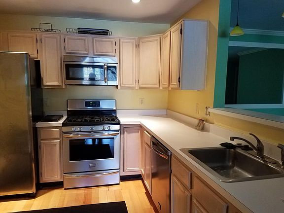 2nd image of 20406 Shore Harbour Dr #4-D