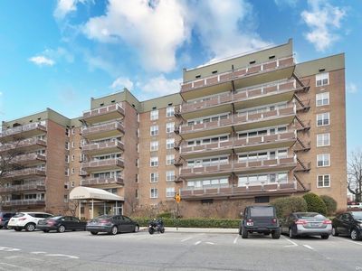 212-30 23 Avenue #3C, Queens, NY, 11360
