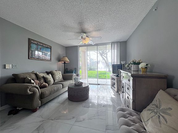 3rd image of 1265 Wildwood Lakes Blvd APT 102