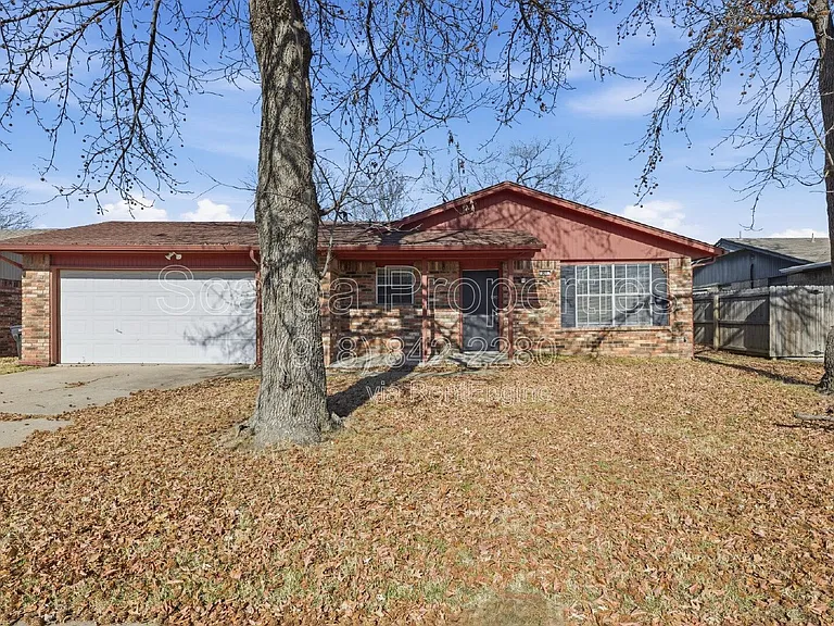 920 W Memphis St — Photo 1