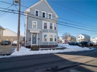 71 Orchard St, East Providence, RI 02914