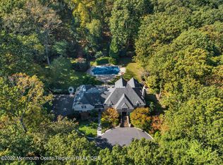 8 Deep Hollow Dr, Middletown, NJ 07760